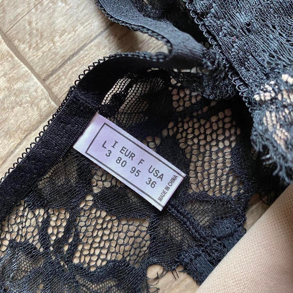 NWOT black beige tan lace thong - Picture 4 of 4